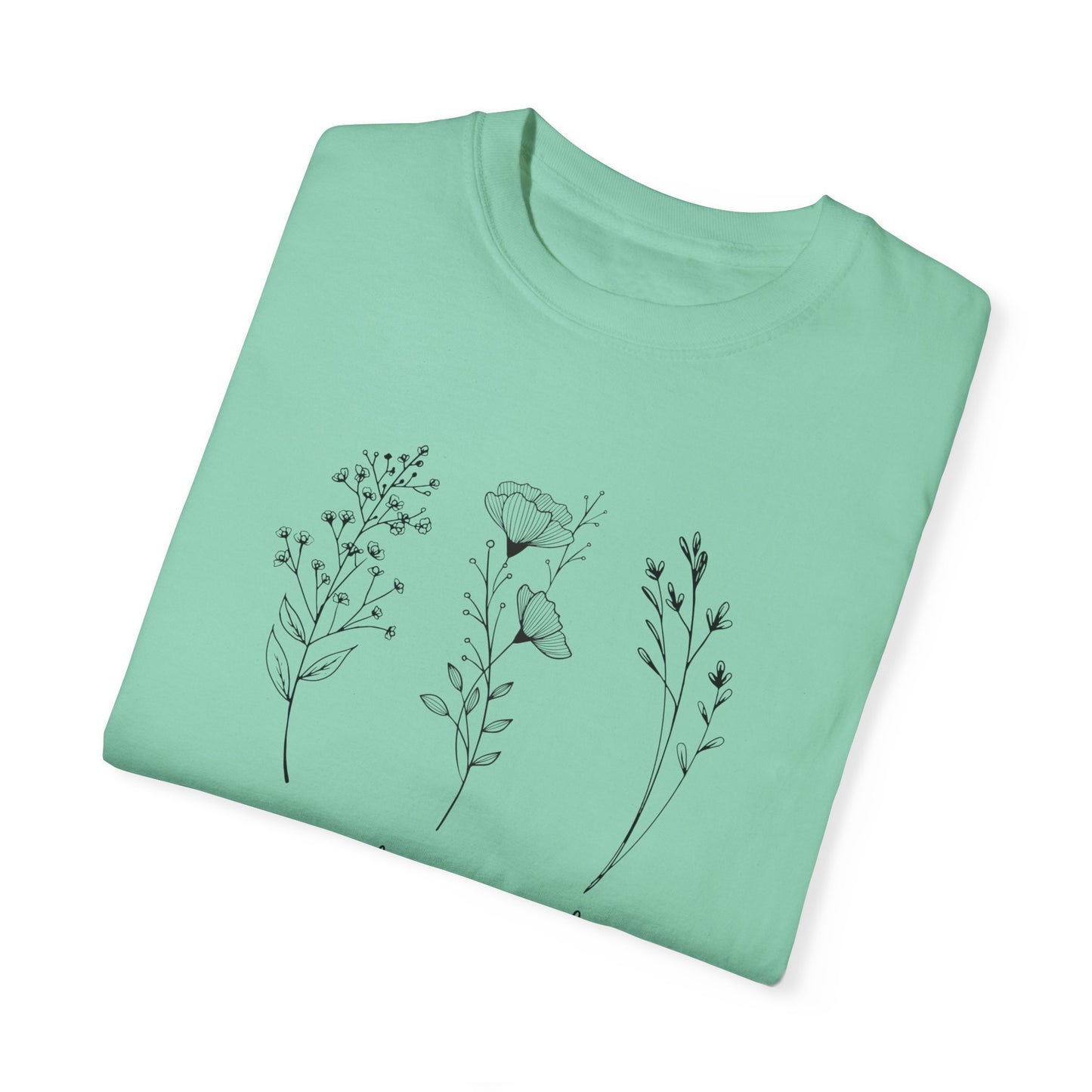 Expect Miracles with Flowers Short Sleeve T-Shirt